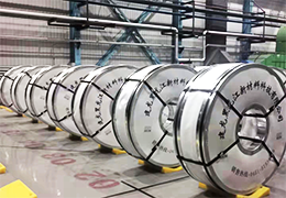 ��\���